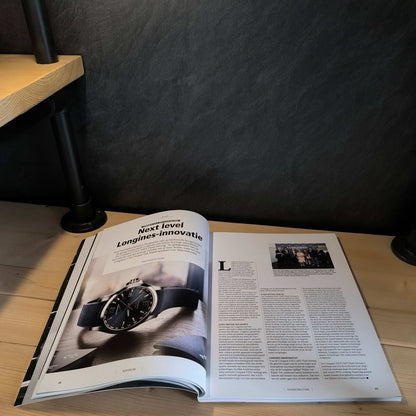 0024 Horloges #68 tafelboek