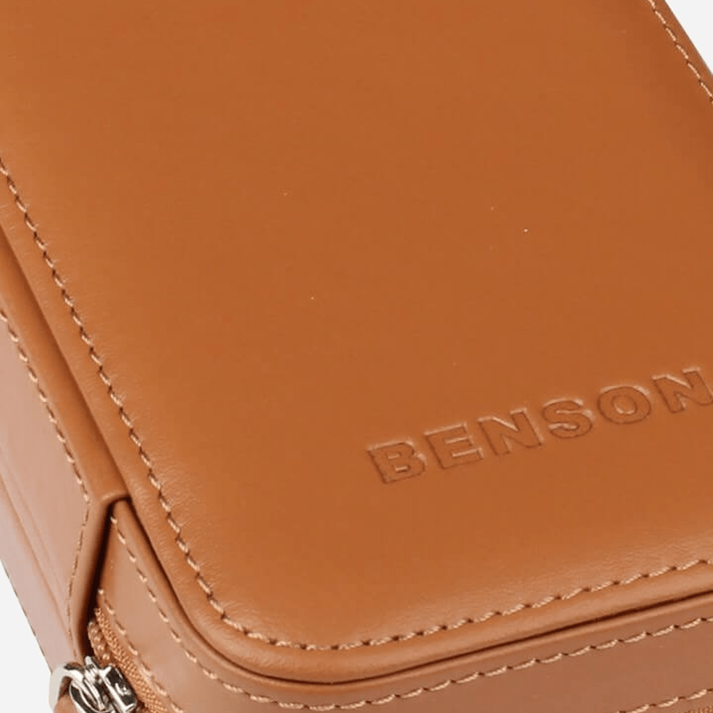 Benson Horloge etui Black Series 1 Horloge Camel - detail leer en stiksel