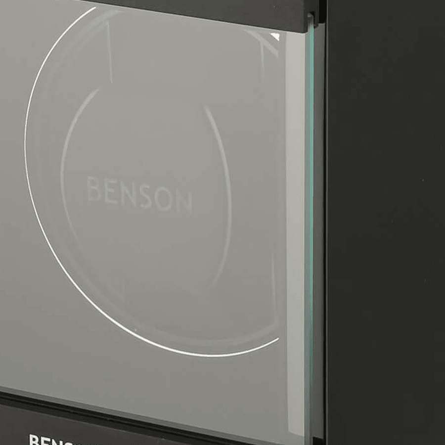 Benson Swiss Series 1 Horloge Zwart - detail horlogehouder