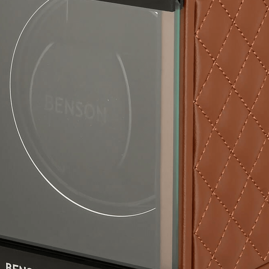 Benson Swiss Series 1 Horloge Lichtbruin leder - detail horlogehouder