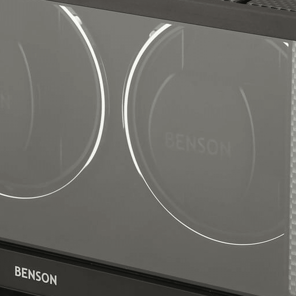 Benson Swiss Series 2 Horloges Carbon - detail horlogehouder