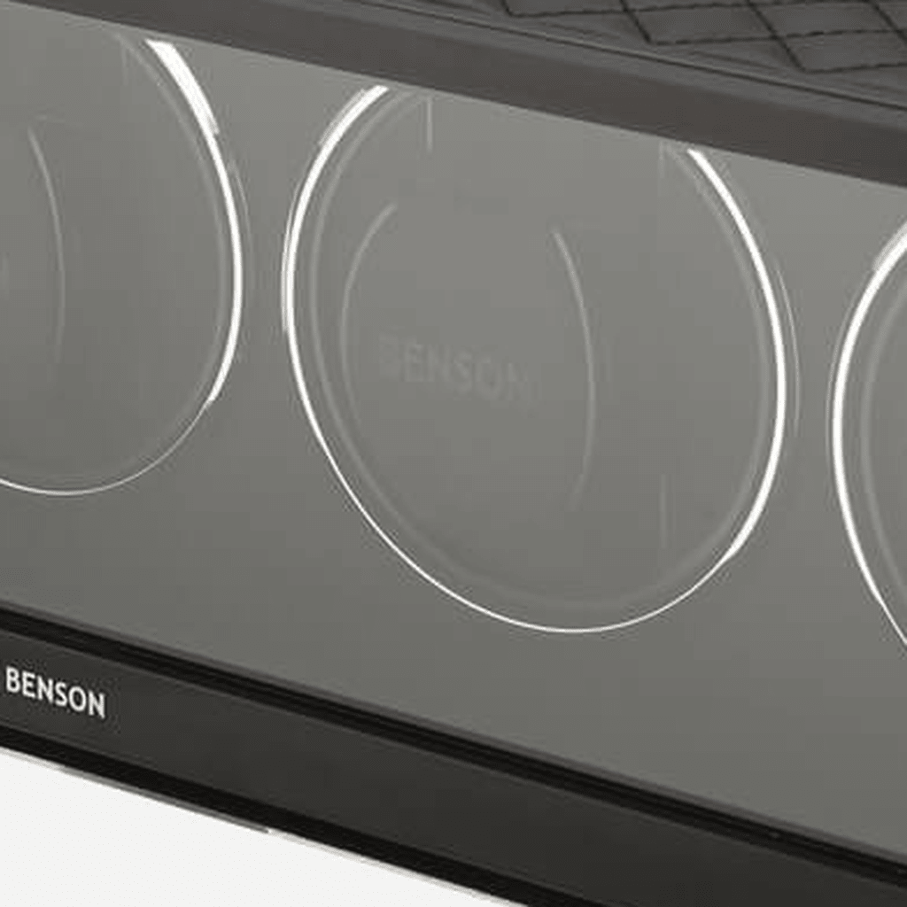 Benson Swiss Series 4 Horloges Zwart leder - detail horlogehouder