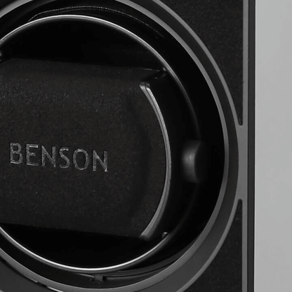 Benson Compact Aluminium 1 Horloge Wit - detail horlogehouder
