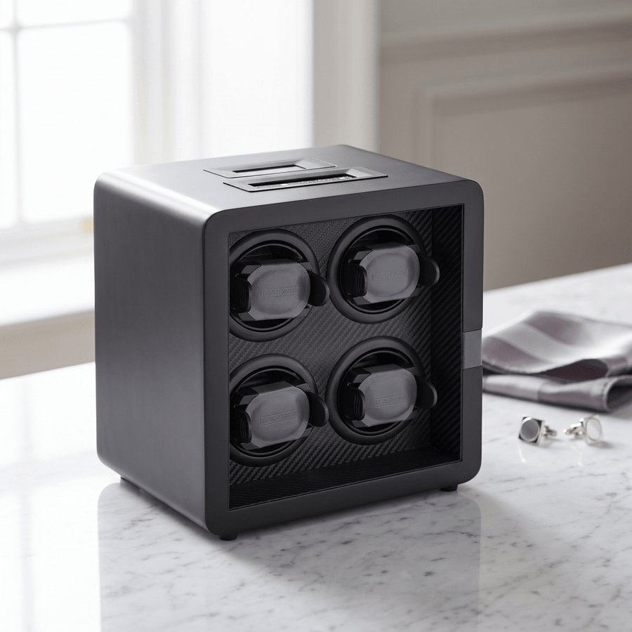 Leanschi Smart watch winder All Black op marmer