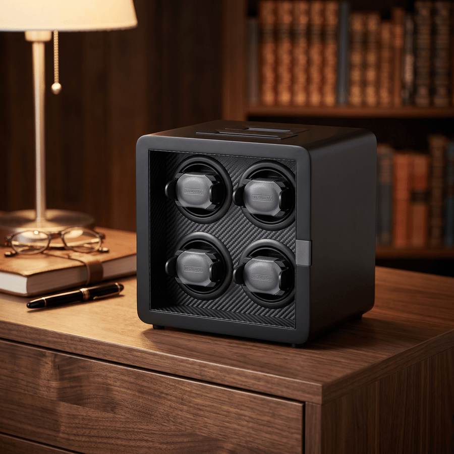 Leanschi Smart watch winder All Black sfeerbeeld studeerkamer