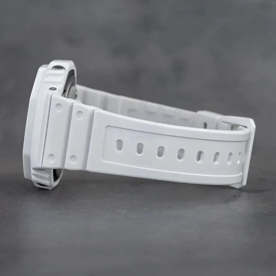 Casio G-Shock GA-2100-7ADR - Lifestyle - Horlogerieshop.nl