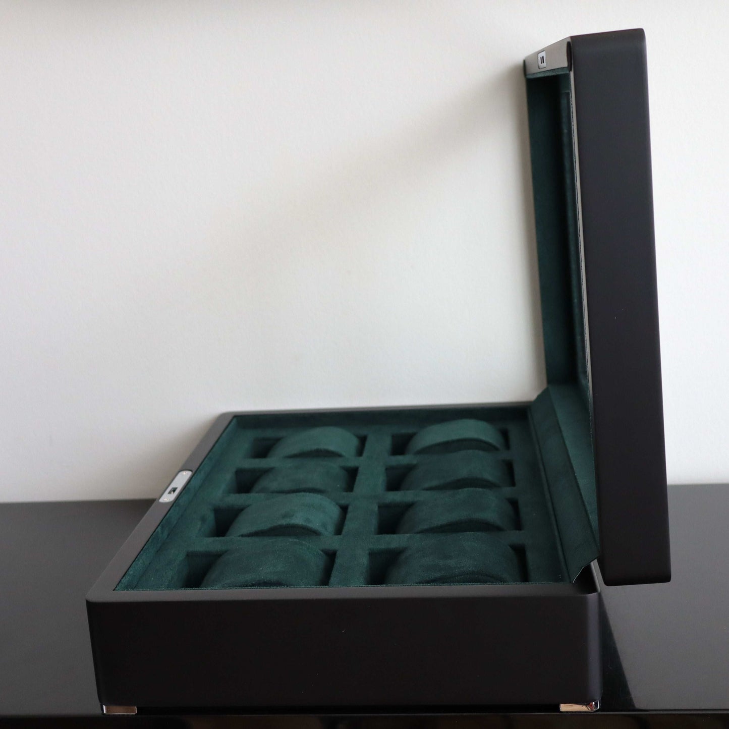 Horlogedoos Zwart Hout met Suede 8 Horloges - Horlogerieshop.nl
