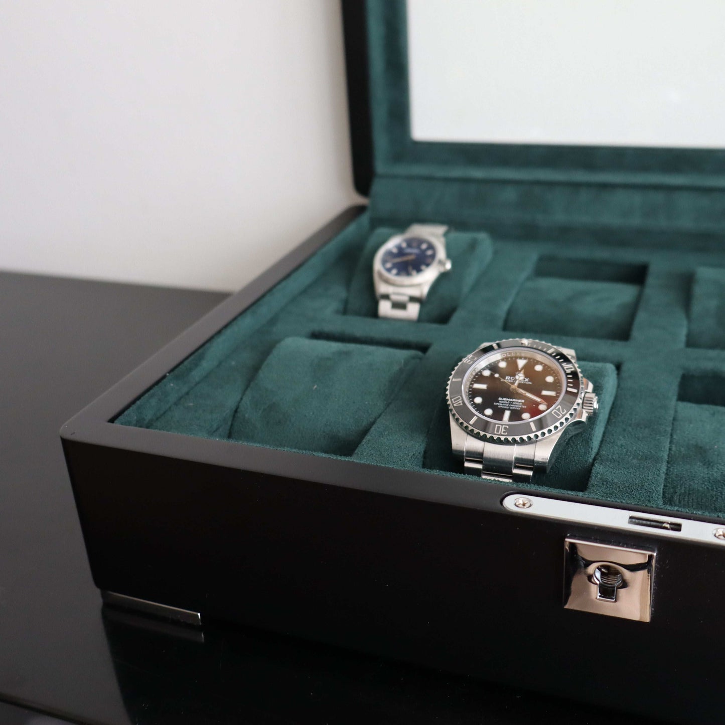 Horlogedoos Zwart Hout met Suede 8 Horloges - Horlogerieshop.nl