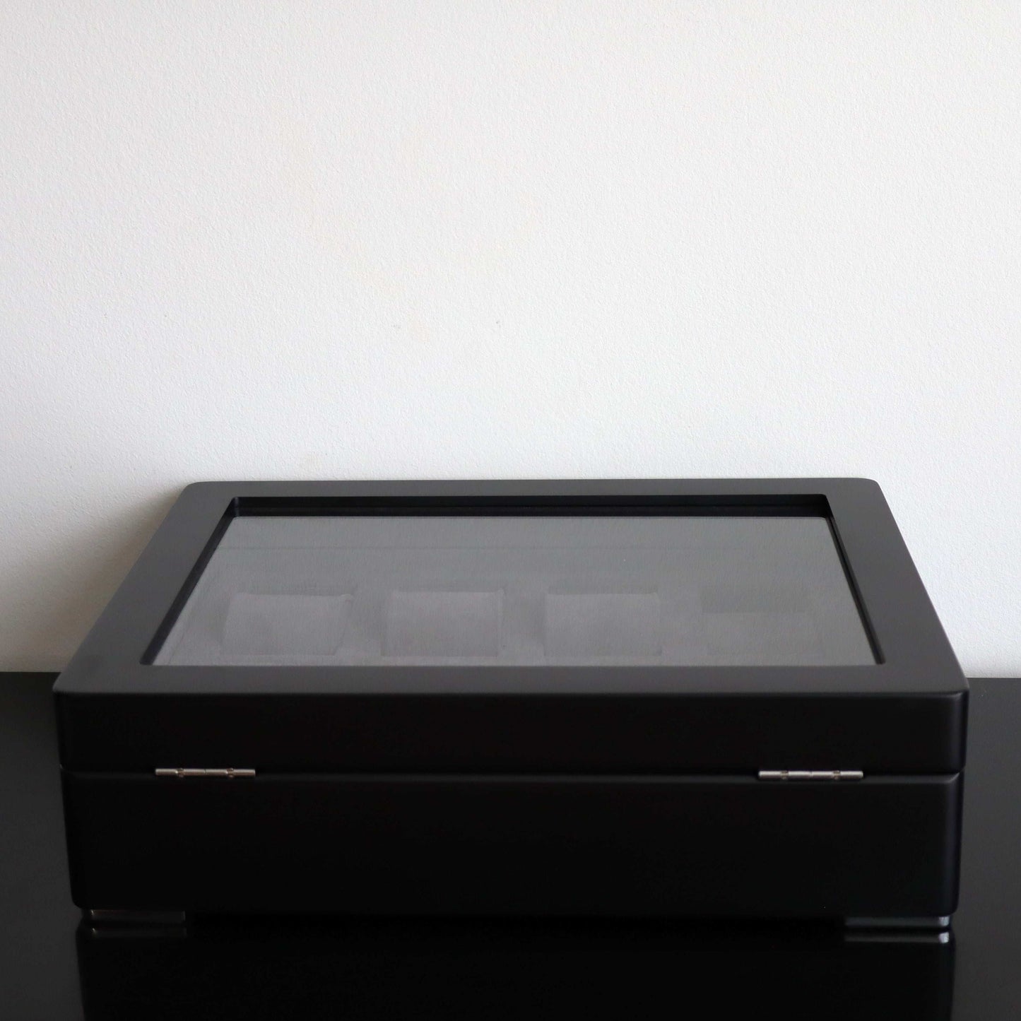 Horlogedoos Zwart Hout met Suede 8 Horloges - Horlogerieshop.nl