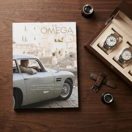 Omega Lifetime "No Time To Die Edition" tafelboek lifestyle