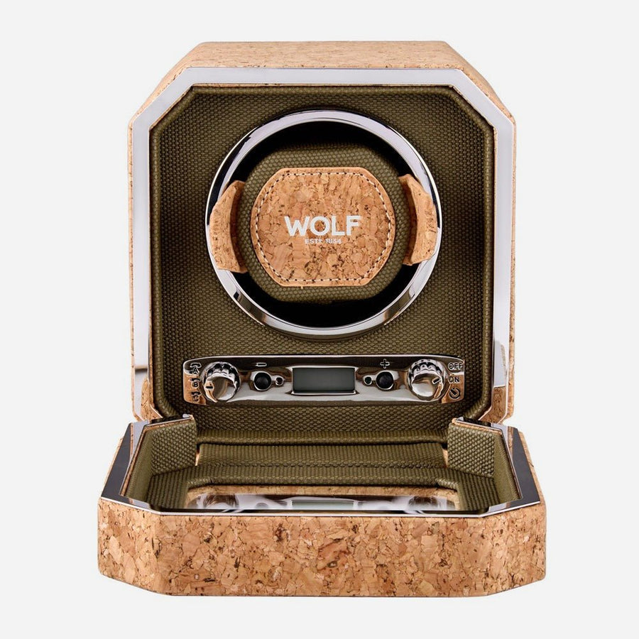 Wolf 1834 Cortica watch winder 1 horloge open, interieur van donkergroen canvas