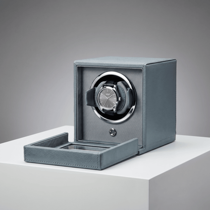 Wolf 1834 Cub 1 Future Grey lifestyle