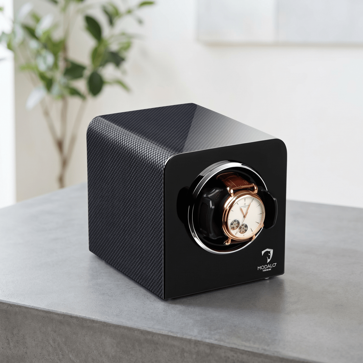Modalo INSPIRATION premium 1 watch winder Carbon lifestyle