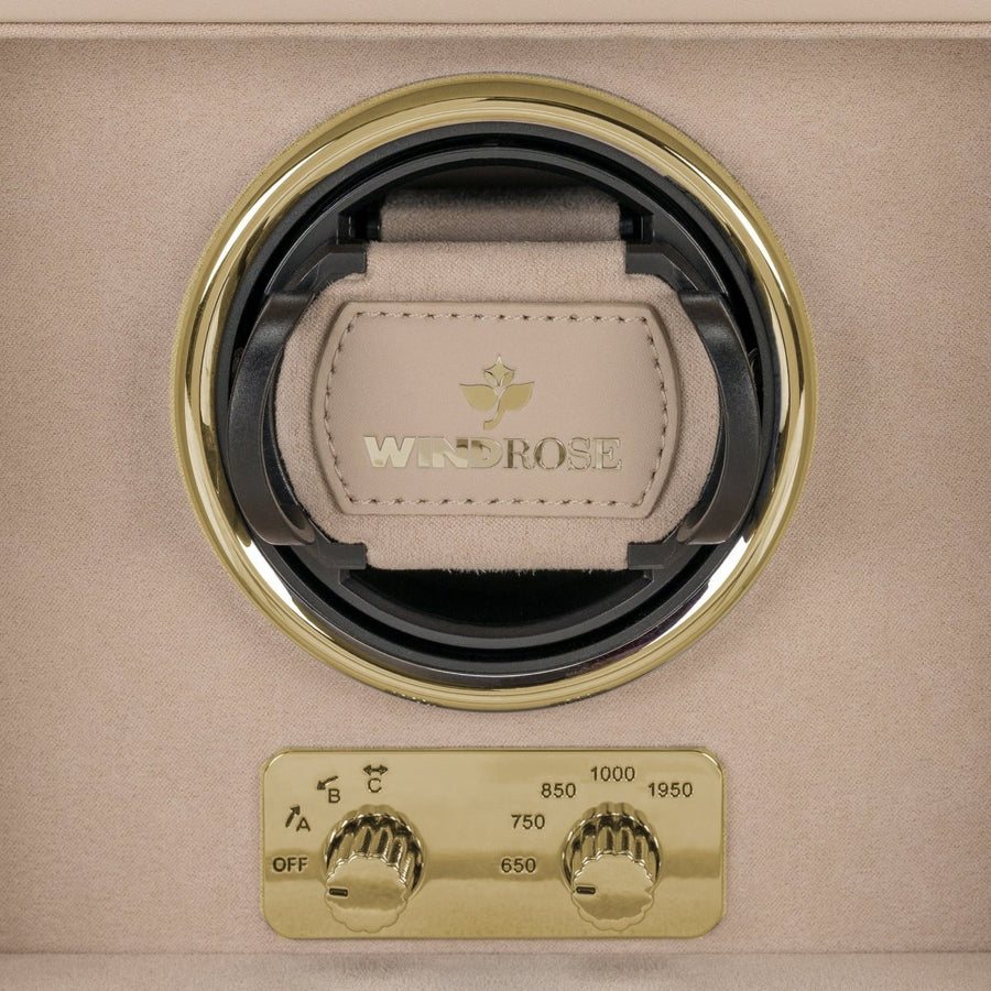 Watch winder Luxora voor 1 horloge van Windrose 1967 in Beige / Goud, detail van de winder met het WINDROSE-kussen en de analoge draaiknoppen