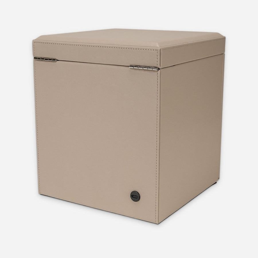 Watch winder Luxora voor 1 horloge van Windrose 1967 in Beige / Zilver, gesloten, schuin van opzij