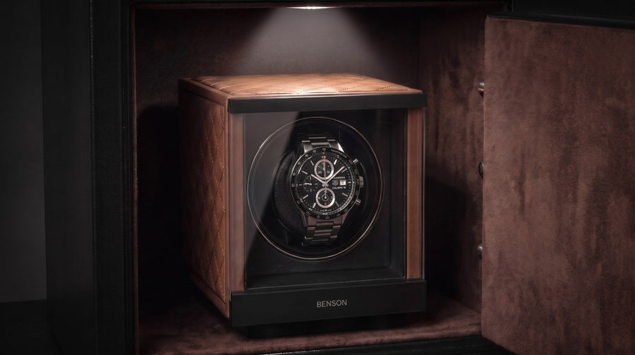 Benson Swiss Series watch winder met een TAG Heuer Carrera in een kluis